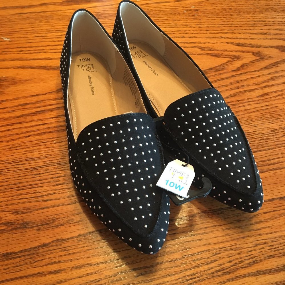 Time and Tru Embellished Feather Flat | 10 wide